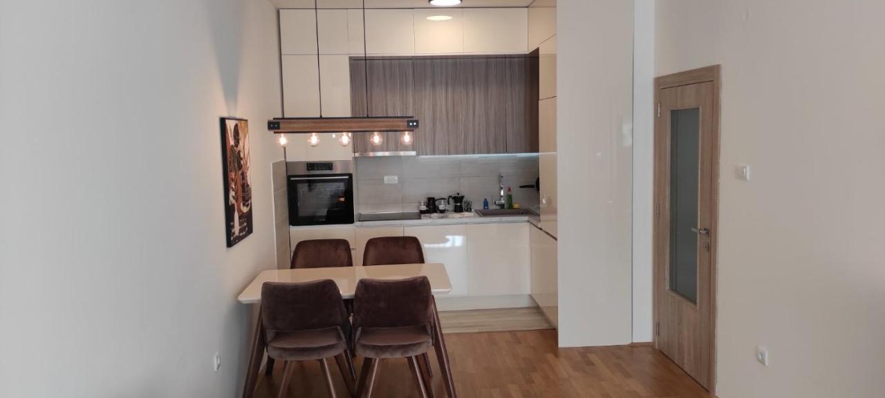 South Side Apartment Podgorica Luaran gambar